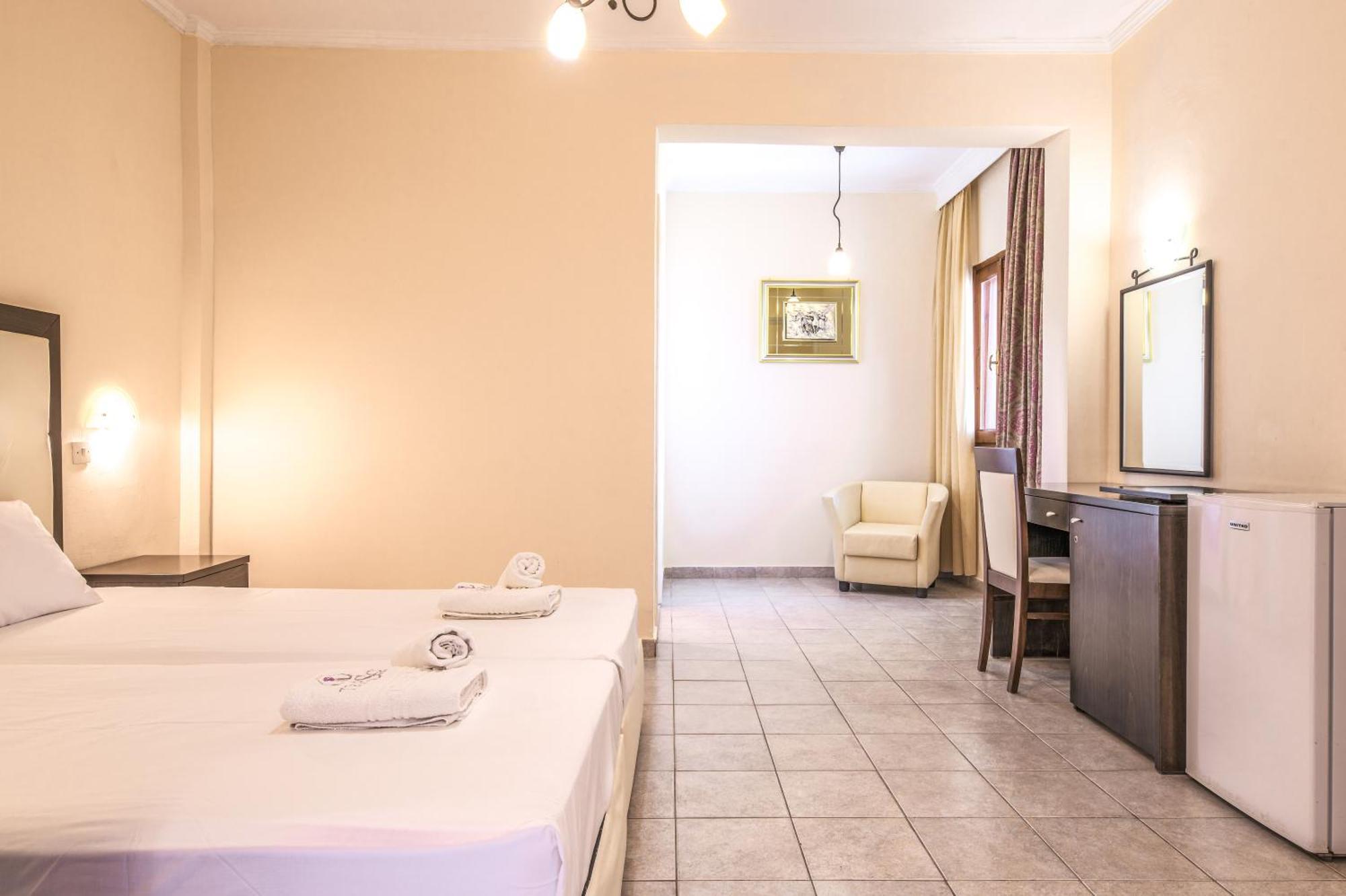 Hotel Tresor Sousouras Chaniotis Exterior foto